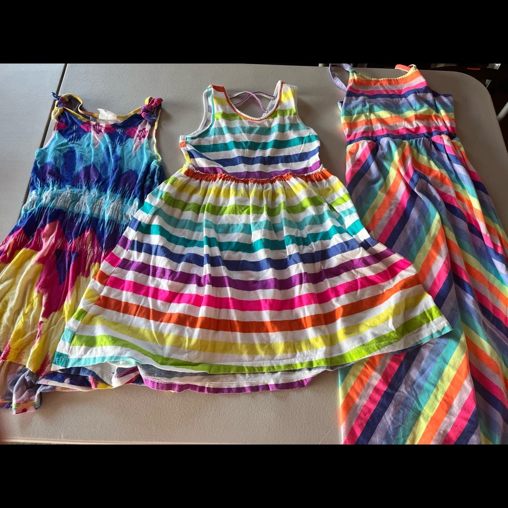 Girls Colorful Dresses!